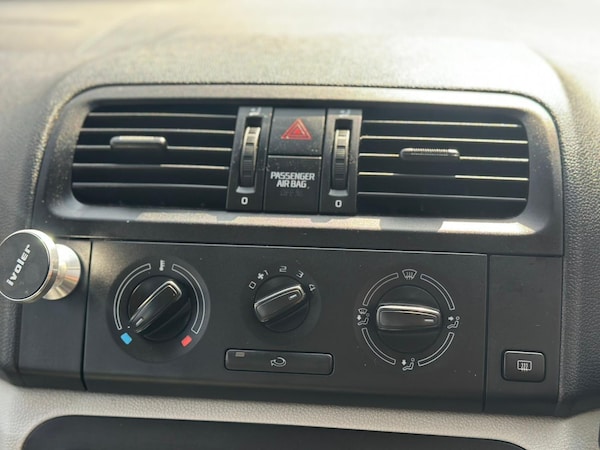 Used Skoda Fabia 2011 for sale - 75657738: Photo 17