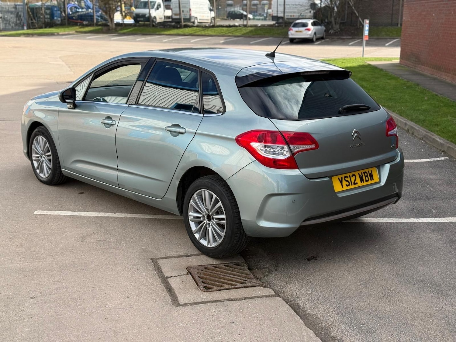 Used Citroen C4 2012 for sale - 77637395: Photo 11