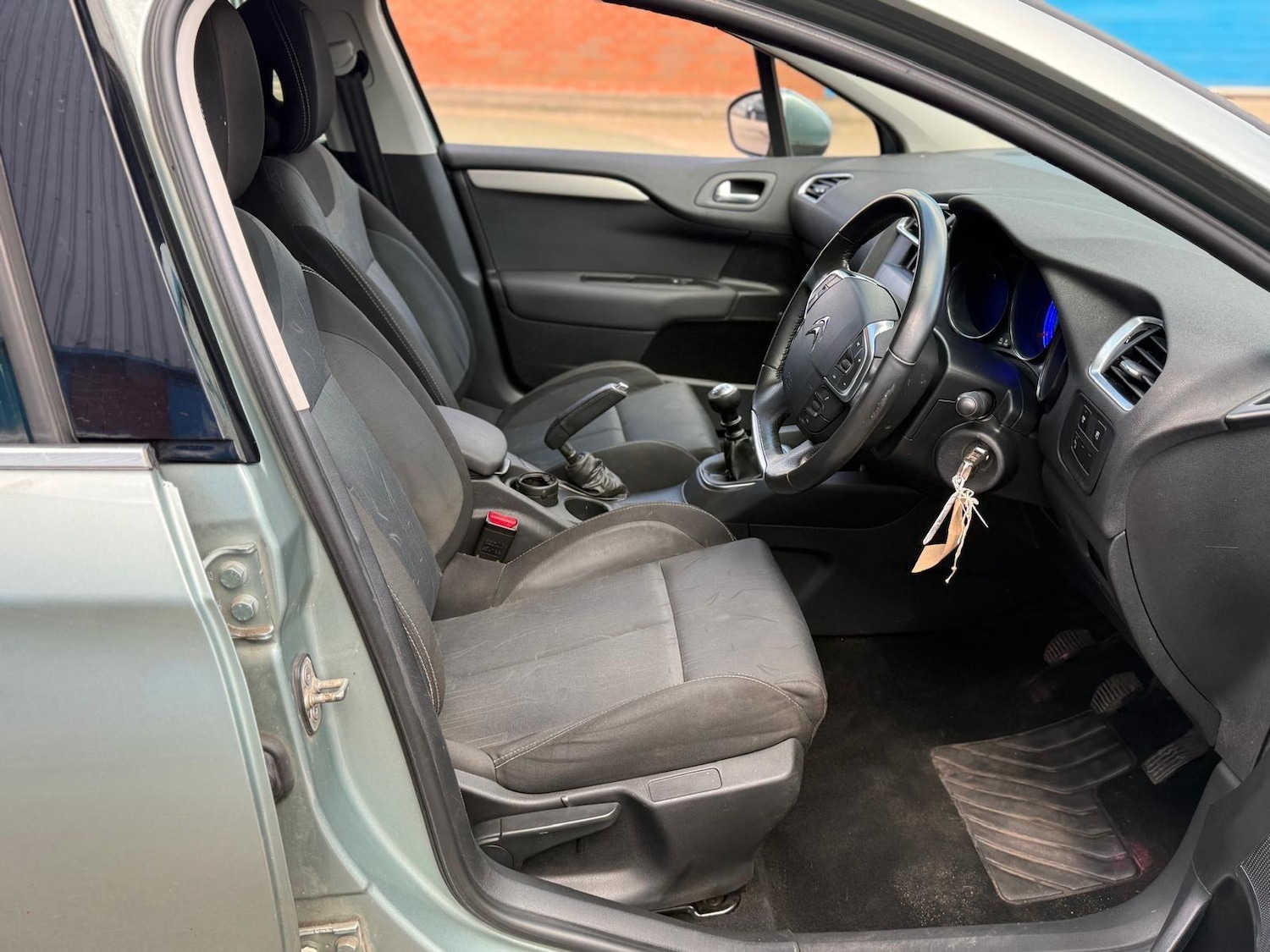 Used Citroen C4 2012 for sale - 77637395: Photo 21