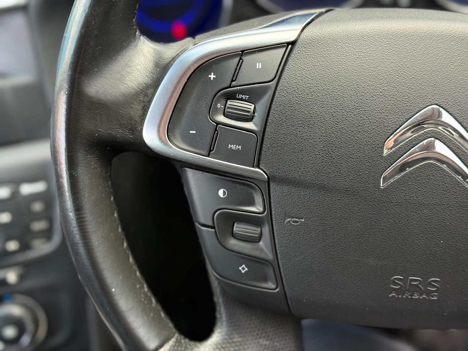 Used Citroen C4 2012 for sale - 77637395: Photo 25