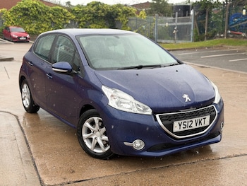Used Peugeot 208 2012 for sale - 78796200: Photo