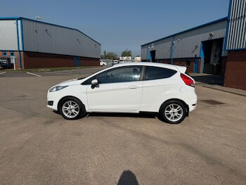 Used Ford Fiesta 2014 for sale - 78404935: Photo