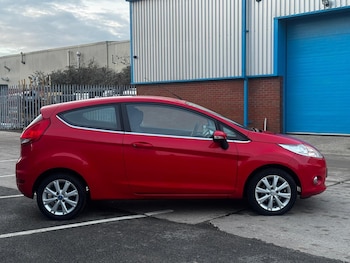 Used Ford Fiesta 2010 for sale - 77202705: Photo