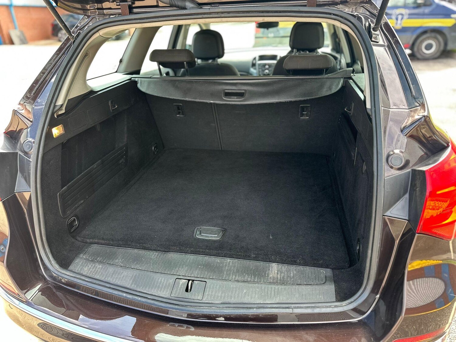 Vehicle 35