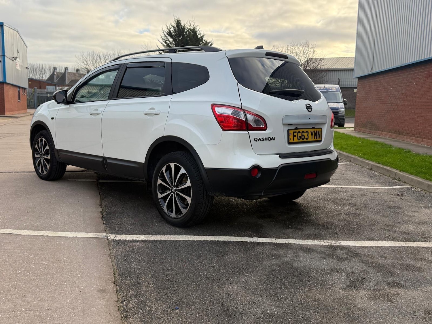 Used Nissan Qashqai+2 2013 for sale - 77074508: Photo 15