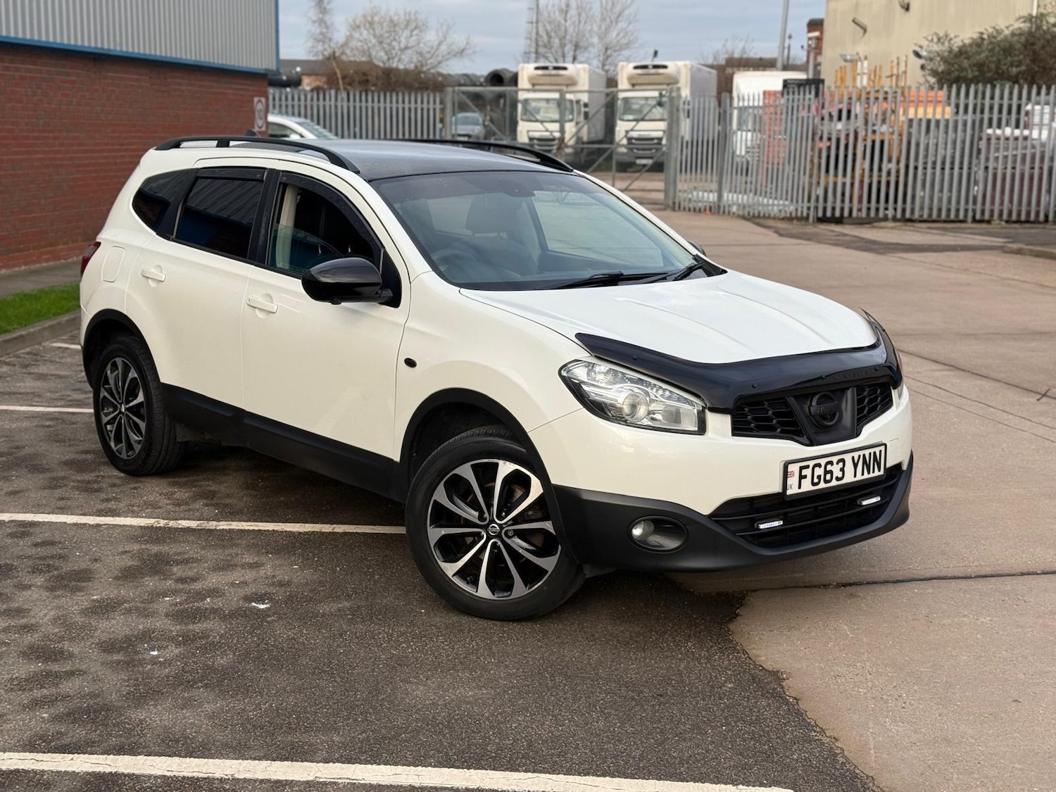 Used Nissan Qashqai+2 2013 for sale - 77074508: Photo 5