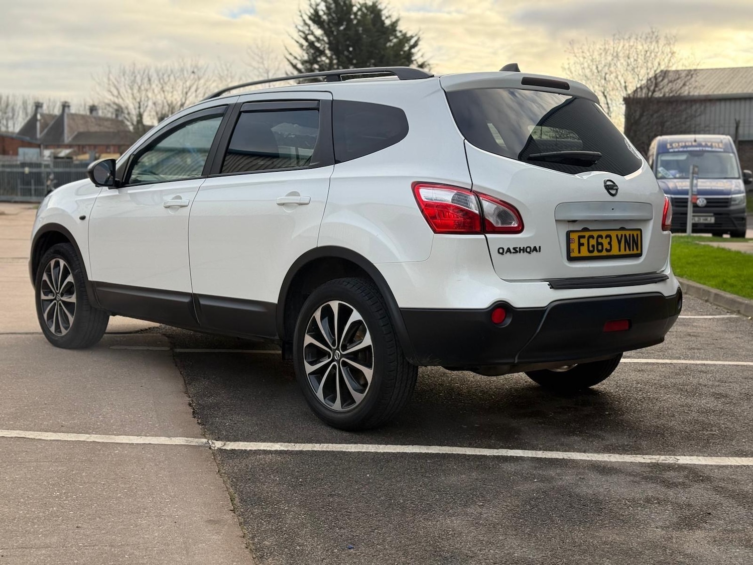 Used Nissan Qashqai+2 2013 for sale - 77074508: Photo 8