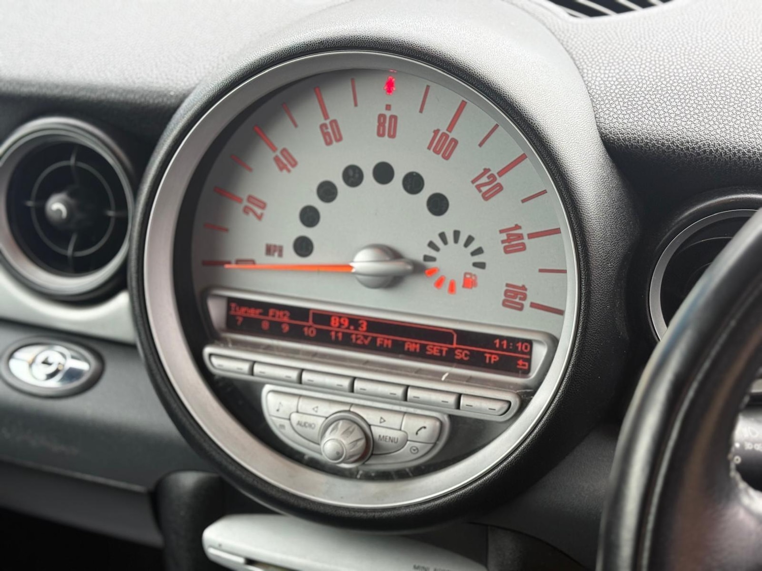 Used MINI Convertible 2010 for sale - 77523576: Photo 10