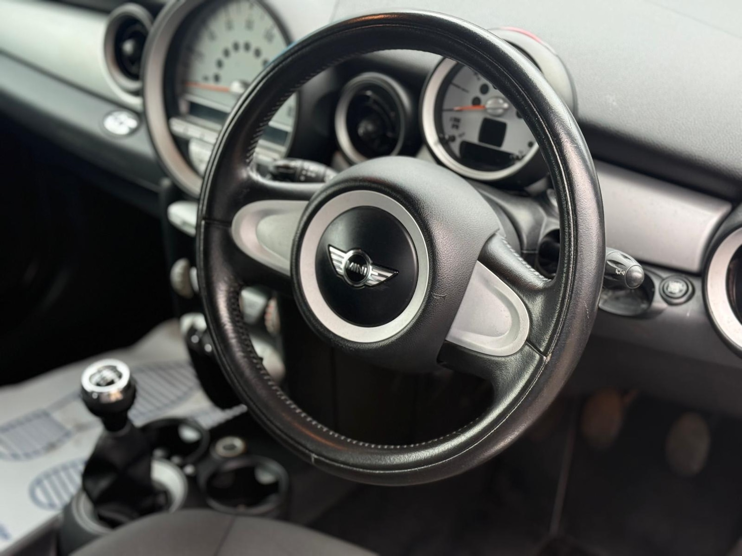 Used MINI Convertible 2010 for sale - 77523576: Photo 14