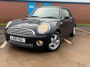 Used MINI Convertible 2010 for sale - 77523576: Photo