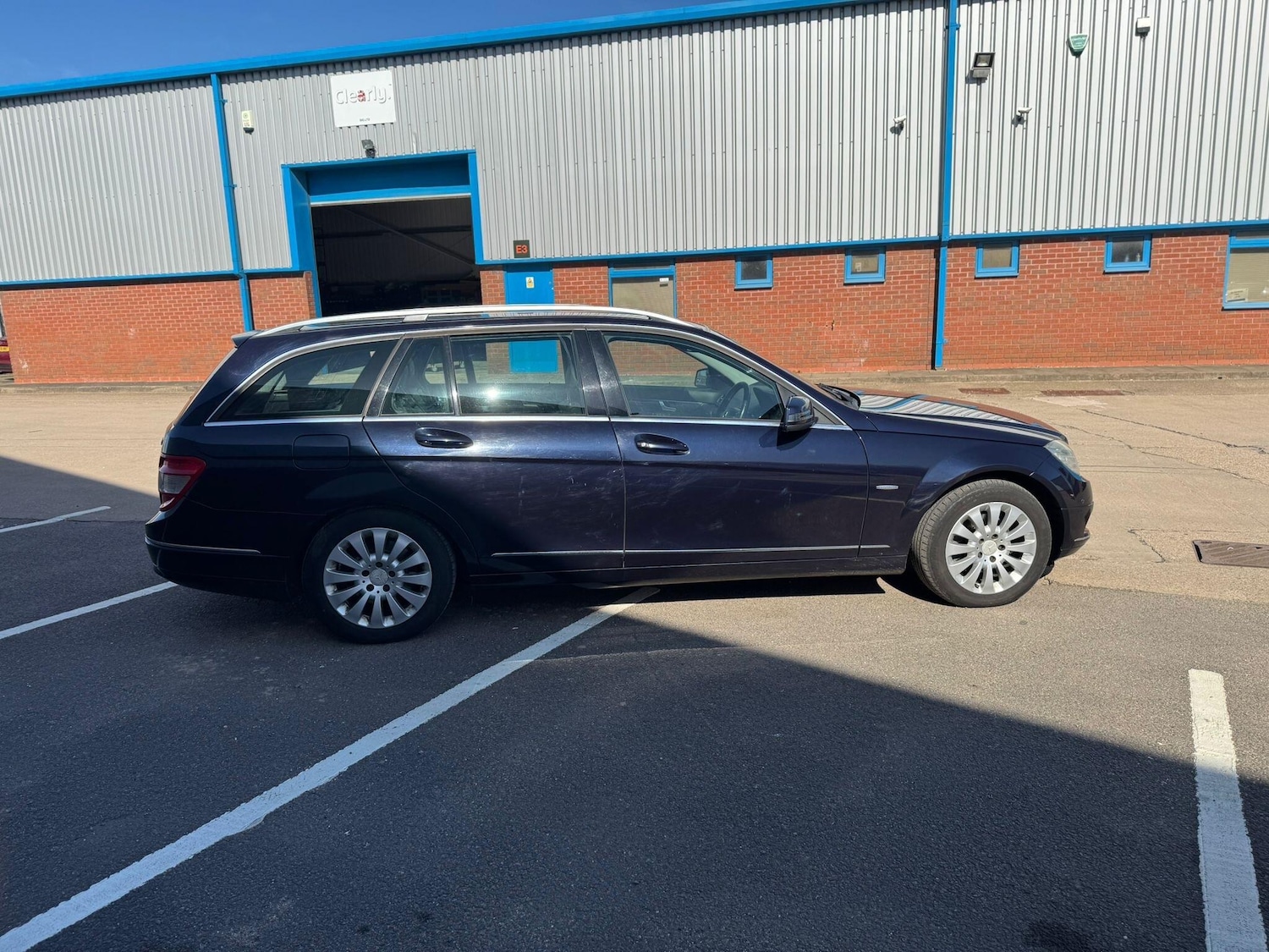 Used Mercedes-Benz C Class 2009 for sale - 77940391: Photo 11