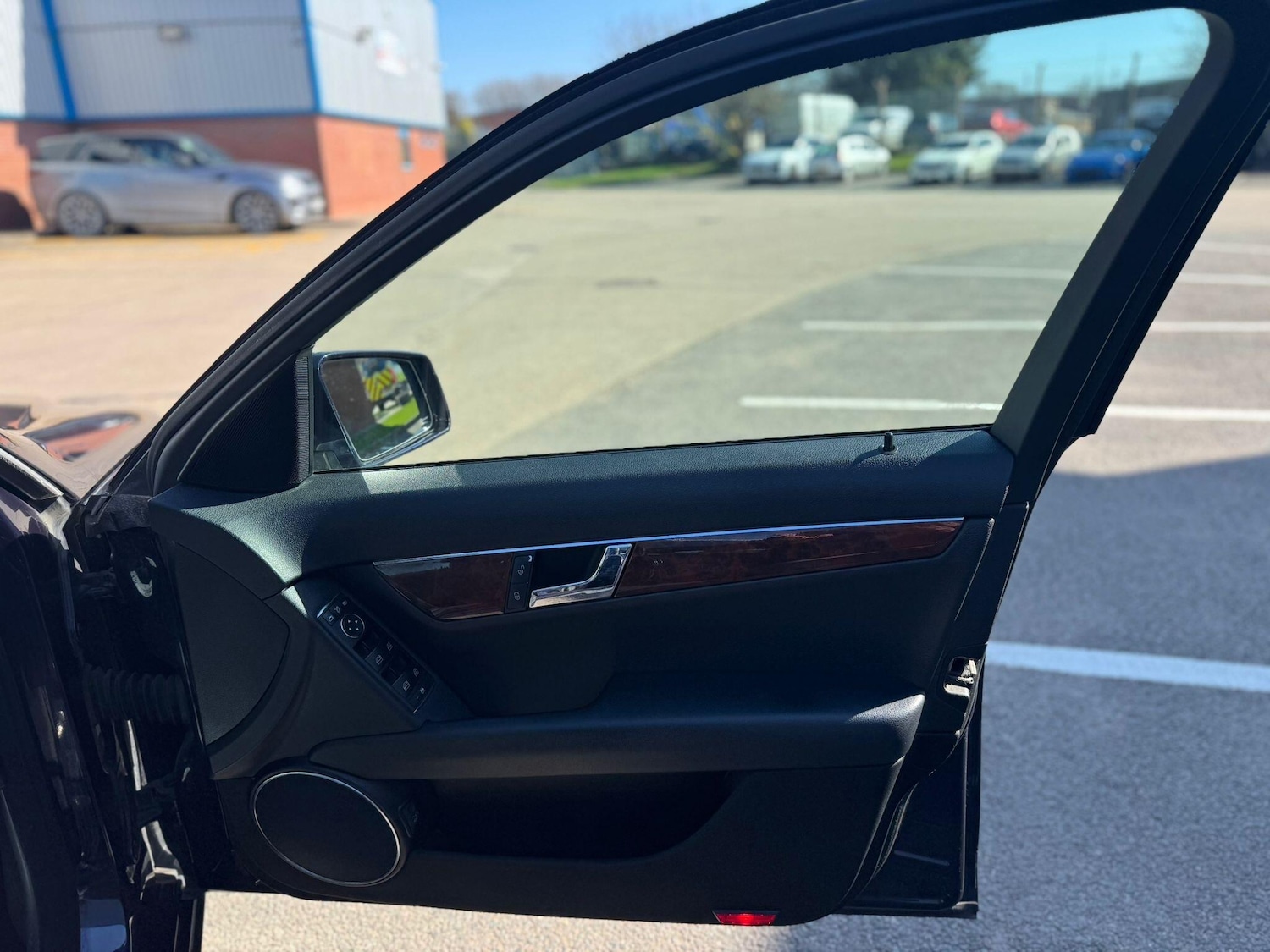 Used Mercedes-Benz C Class 2009 for sale - 77940391: Photo 23