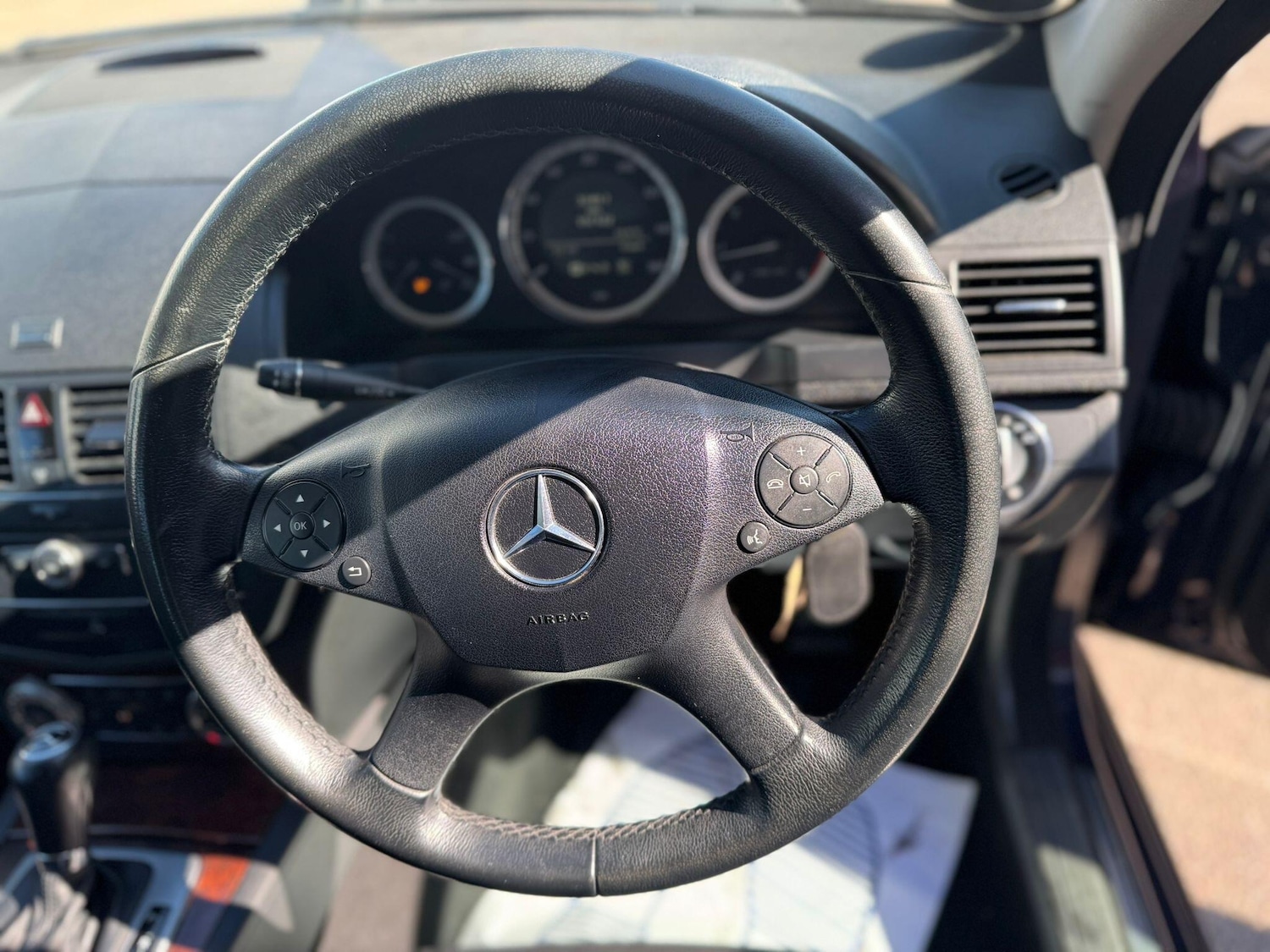 Used Mercedes-Benz C Class 2009 for sale - 77940391: Photo 27