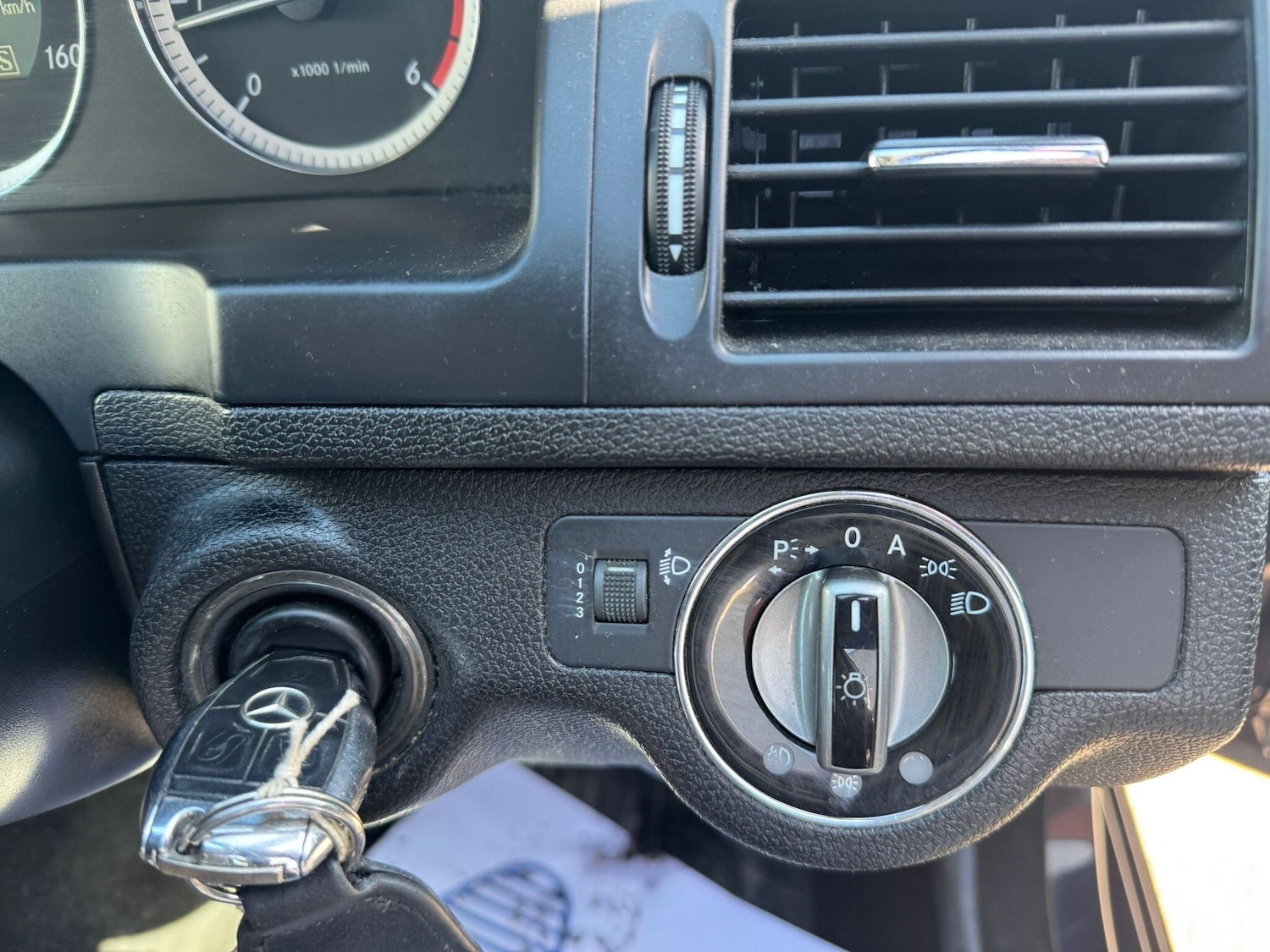 Used Mercedes-Benz C Class 2009 for sale - 77940391: Photo 29