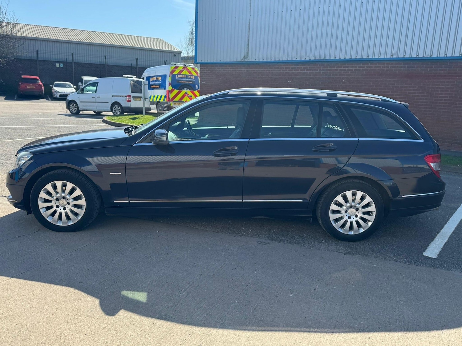 Used Mercedes-Benz C Class 2009 for sale - 77940391: Photo 9