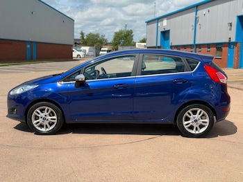 Used Ford Fiesta 2015 for sale - 79601503: Photo
