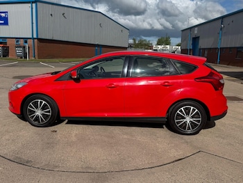 Used Ford Focus 2014 for sale - 78586414: Photo