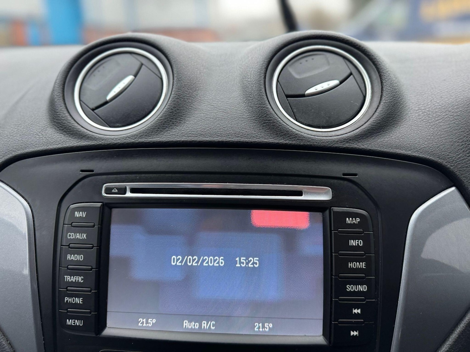 Used Ford Mondeo 2012 for sale - 77411843: Photo 21