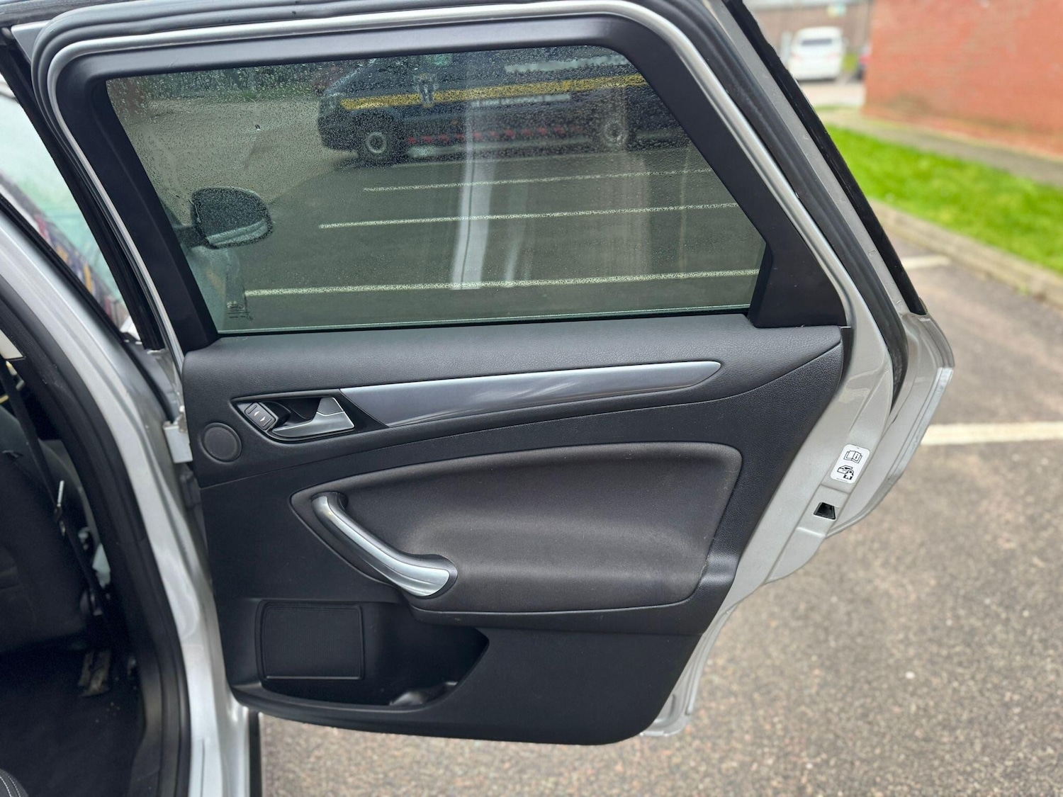 Used Ford Mondeo 2012 for sale - 77411843: Photo 23