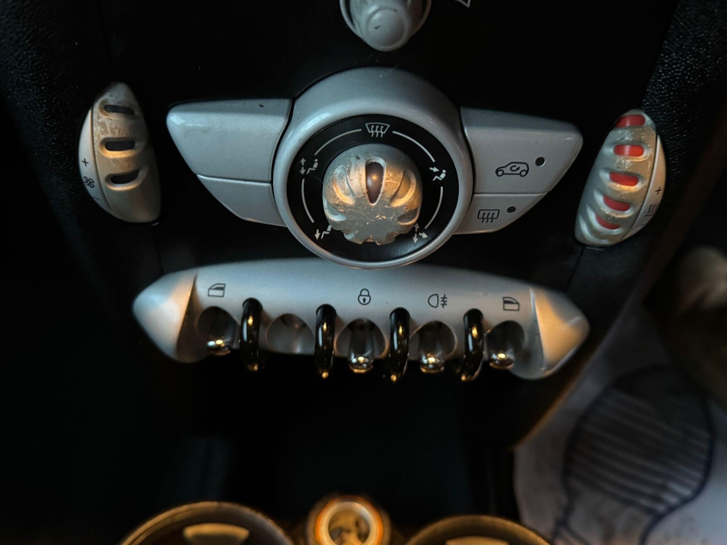 Used MINI Hatch 2009 for sale - 76752912: Photo 23