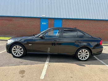 Used BMW 3 Series 2011 for sale - 75940735: Photo
