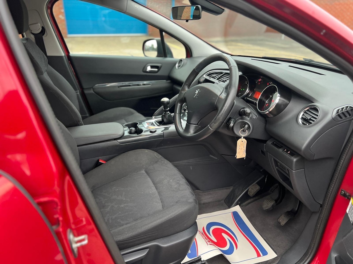 Used Peugeot 3008 2013 for sale - 76152445: Photo 11