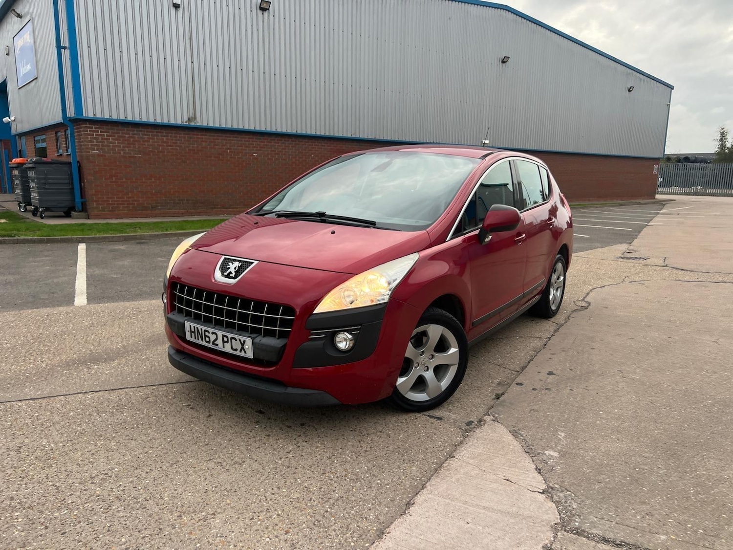 Used Peugeot 3008 2013 for sale - 76152445: Photo 6