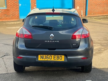 Used Renault Megane 2010 for sale - 76715020: Photo
