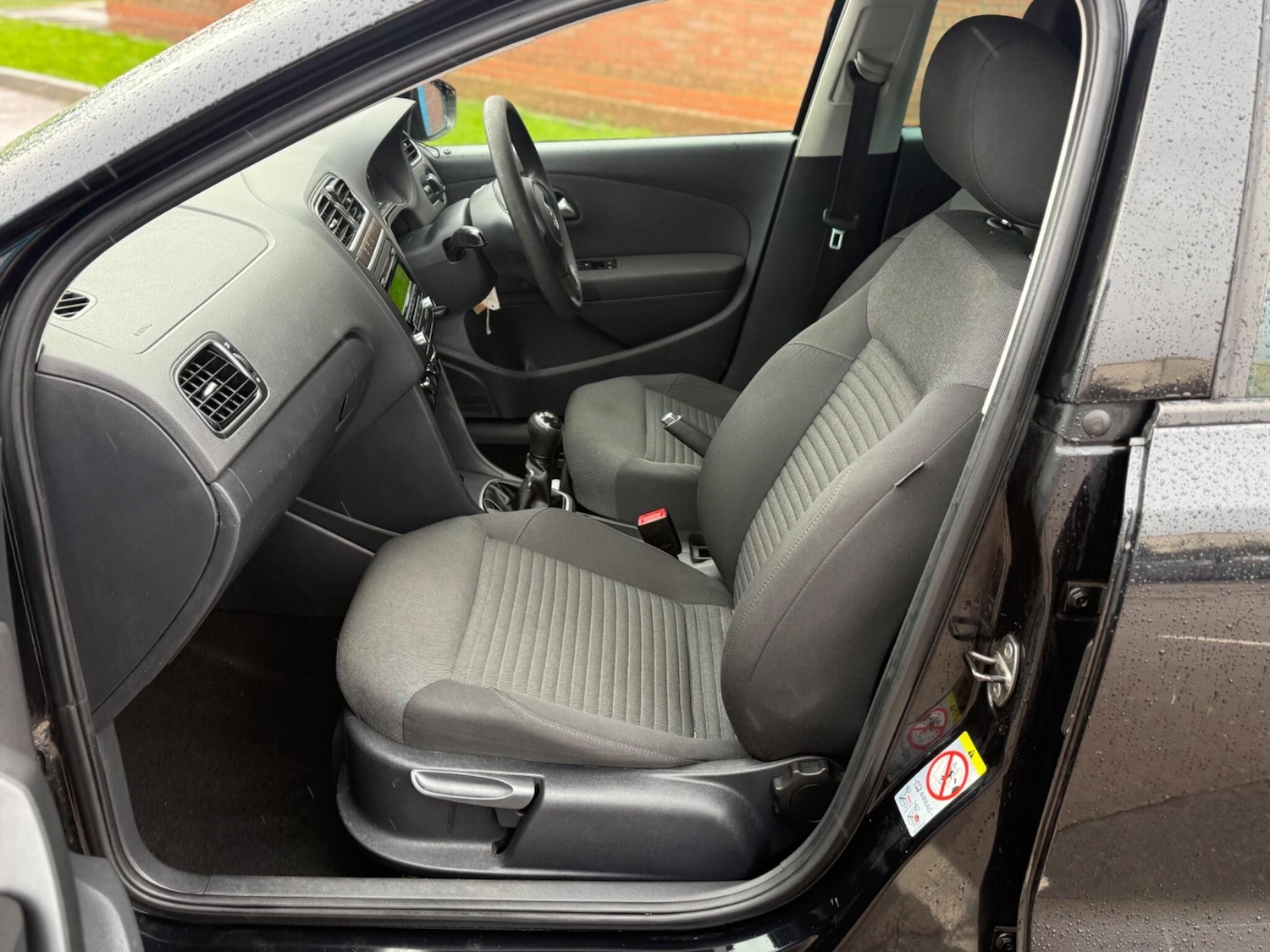 Used Volkswagen Polo 2012 for sale - 77479292: Photo 18