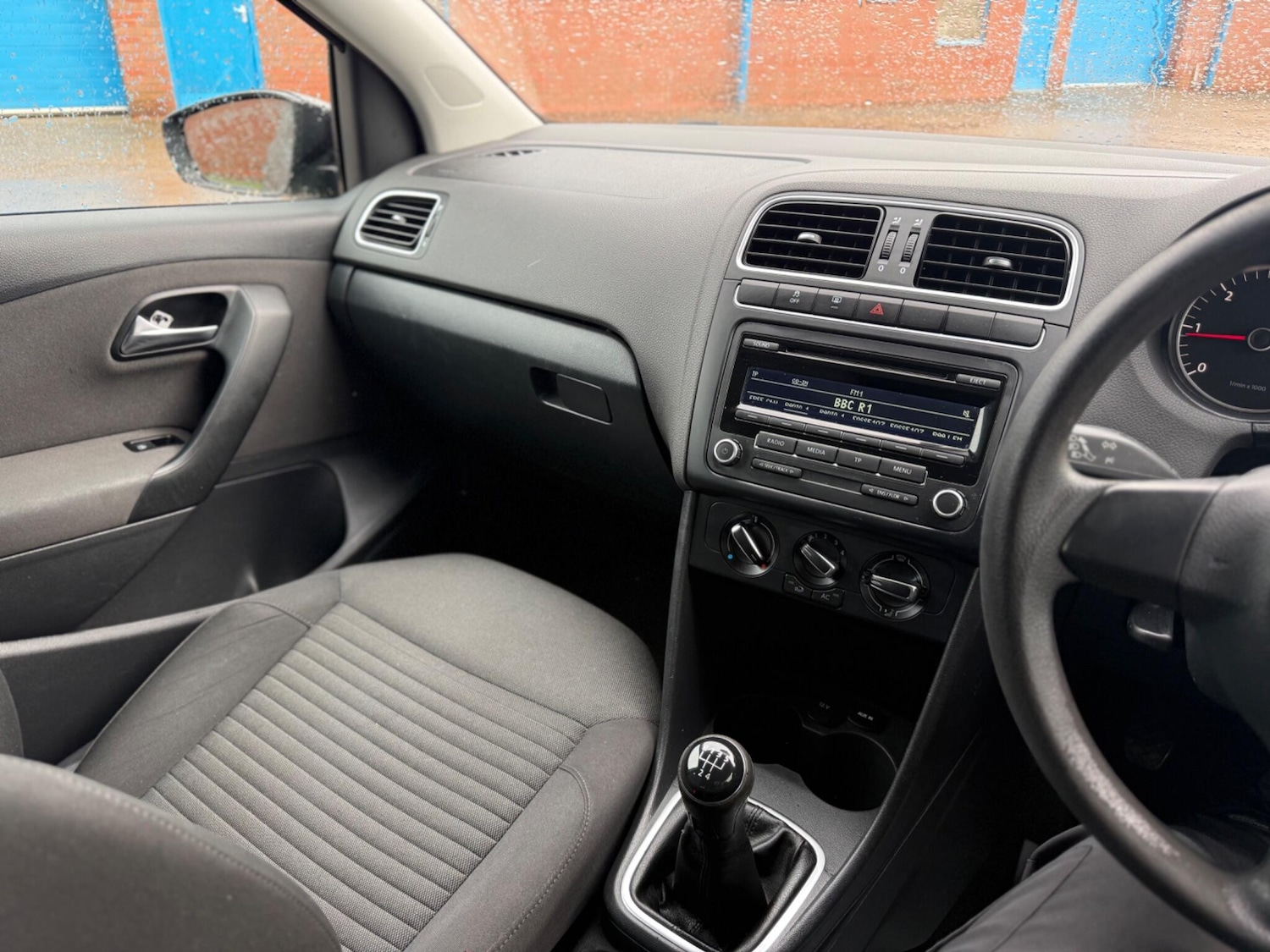 Used Volkswagen Polo 2012 for sale - 77479292: Photo 22