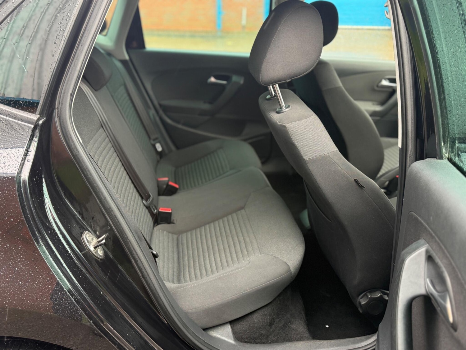 Used Volkswagen Polo 2012 for sale - 77479292: Photo 24