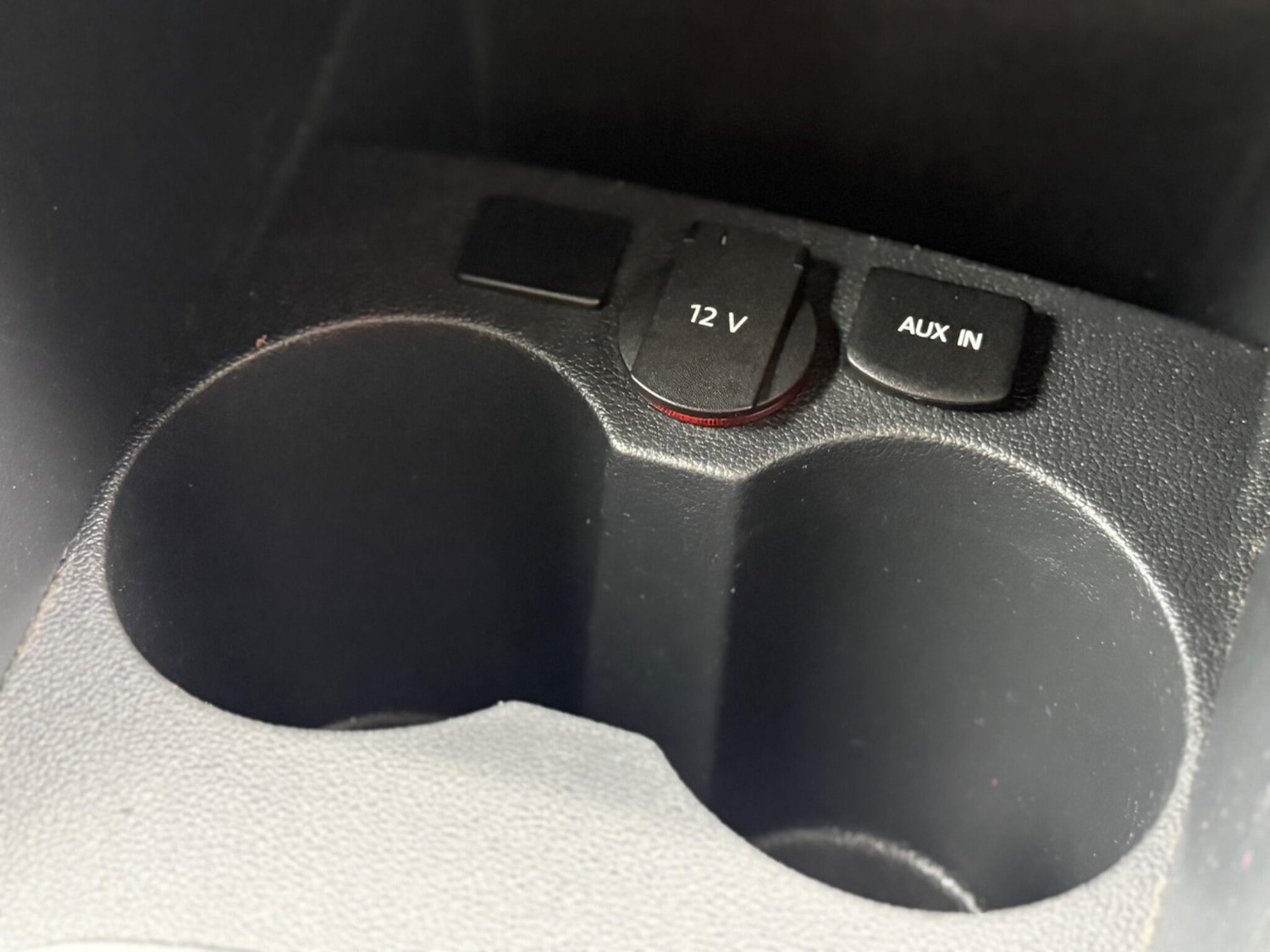 Used Volkswagen Polo 2012 for sale - 77479292: Photo 28