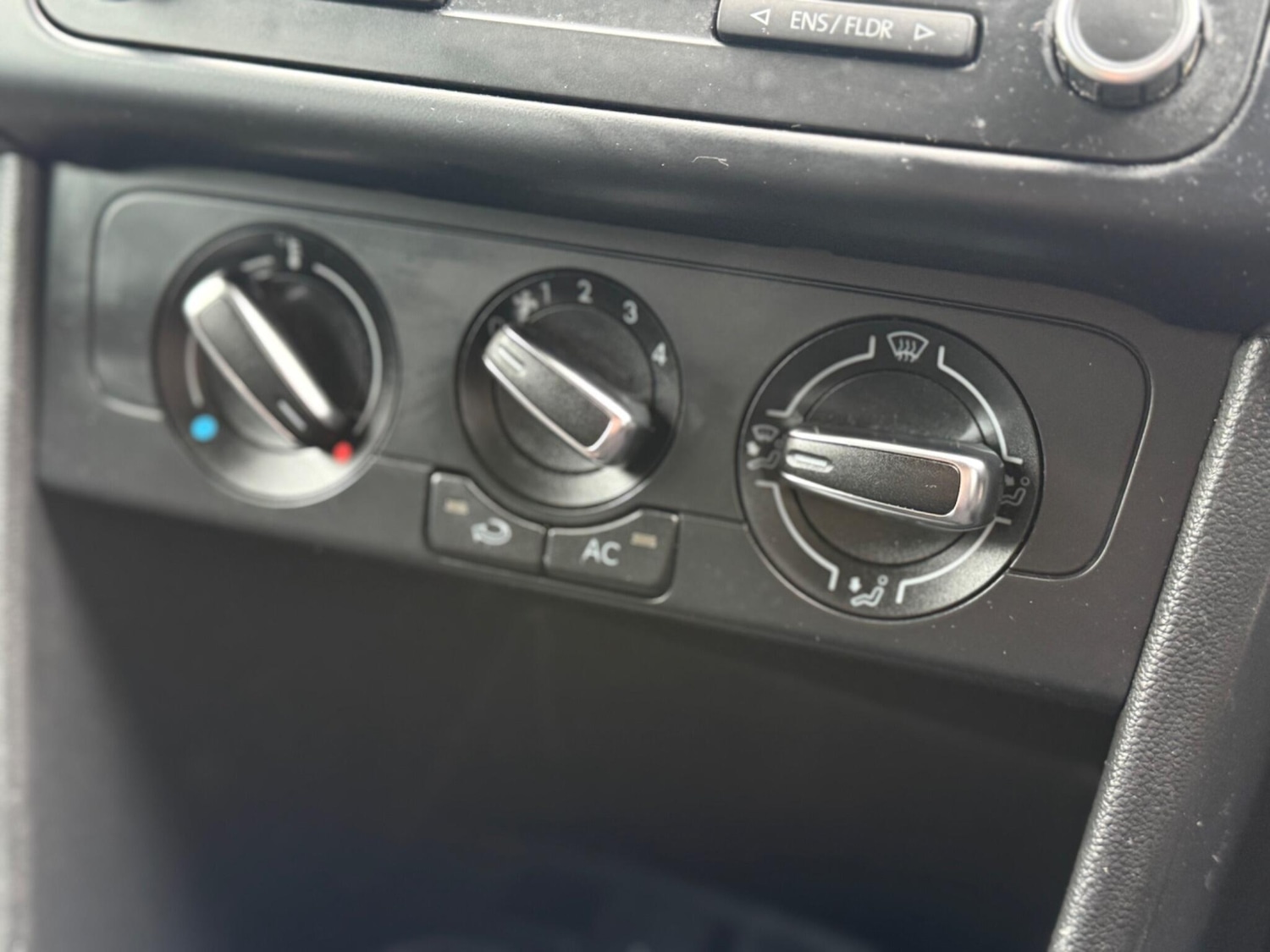 Used Volkswagen Polo 2012 for sale - 77479292: Photo 30