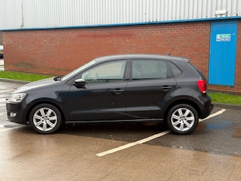 Used Volkswagen Polo 2012 for sale - 77479292: Photo