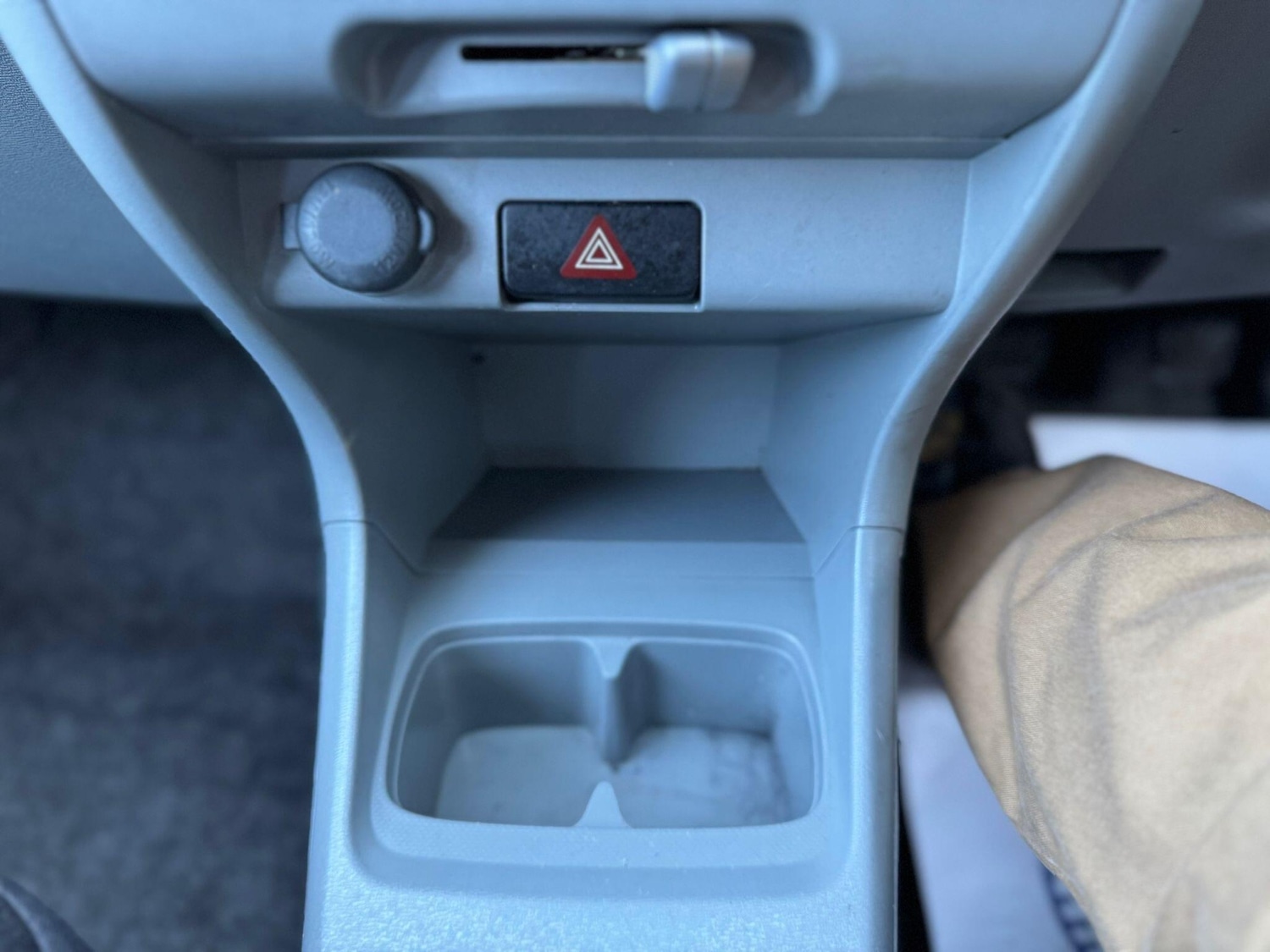 Used Nissan Pixo 2010 for sale - 76715012: Photo 20