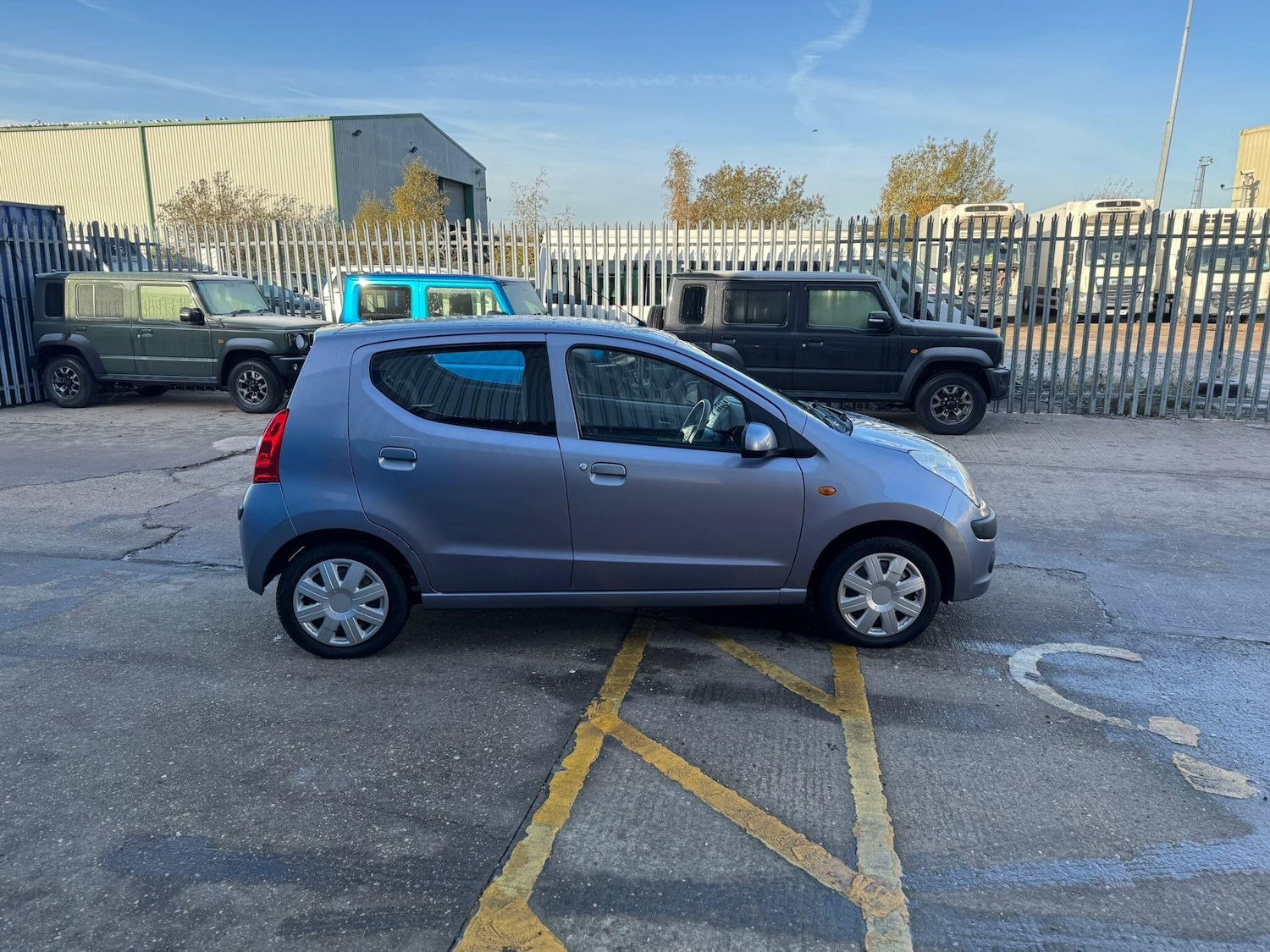 Used Nissan Pixo 2010 for sale - 76715012: Photo 4