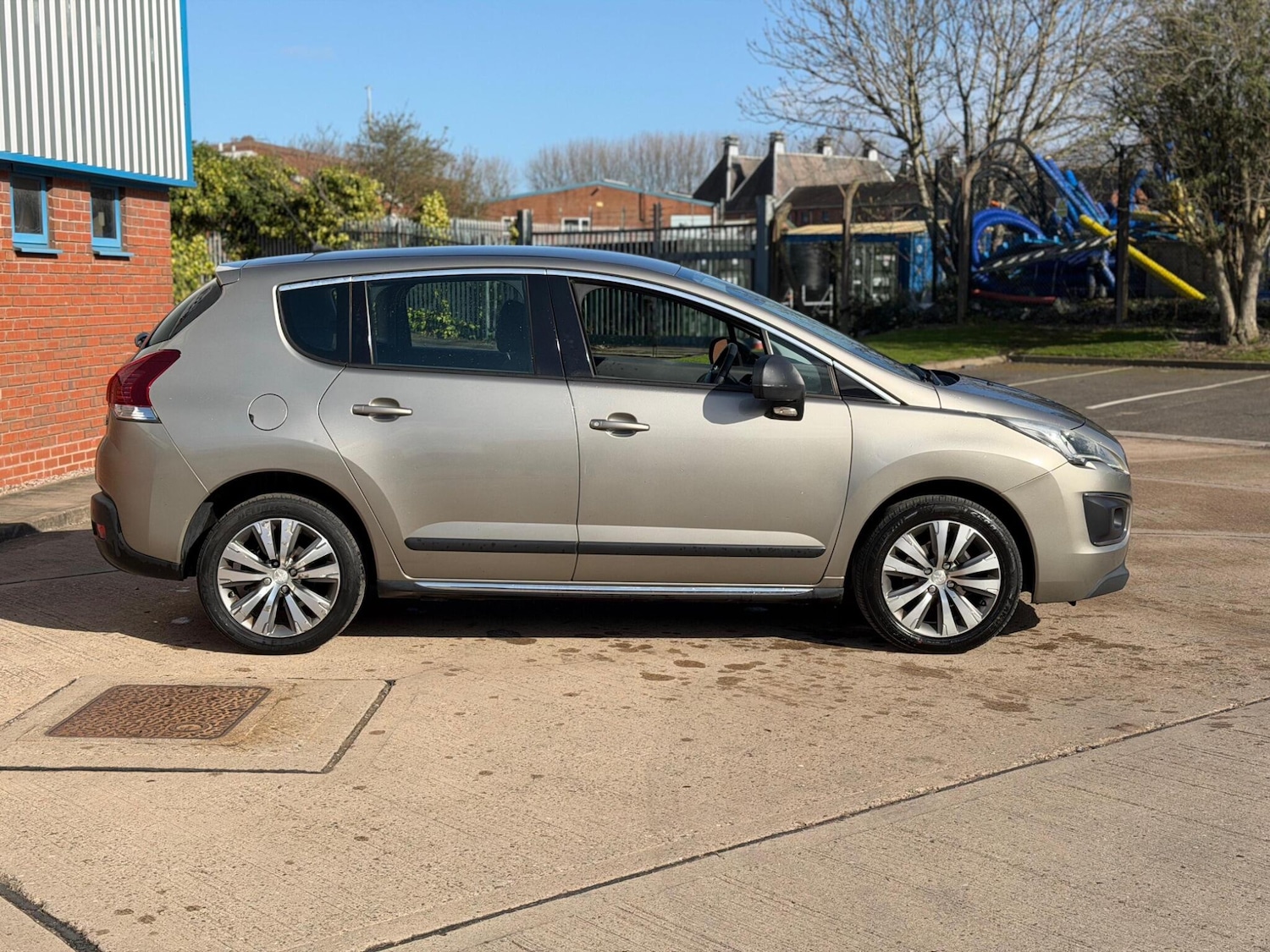 Used Peugeot 3008 2014 for sale - 78058803: Photo 4