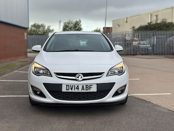 2014 (14) - 1.4T 16v SRi Euro 5 5dr