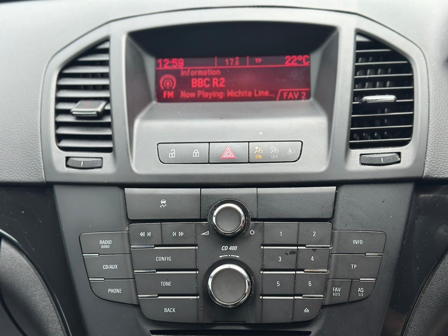 Used Vauxhall Insignia 2011 for sale - 76994408: Photo 21