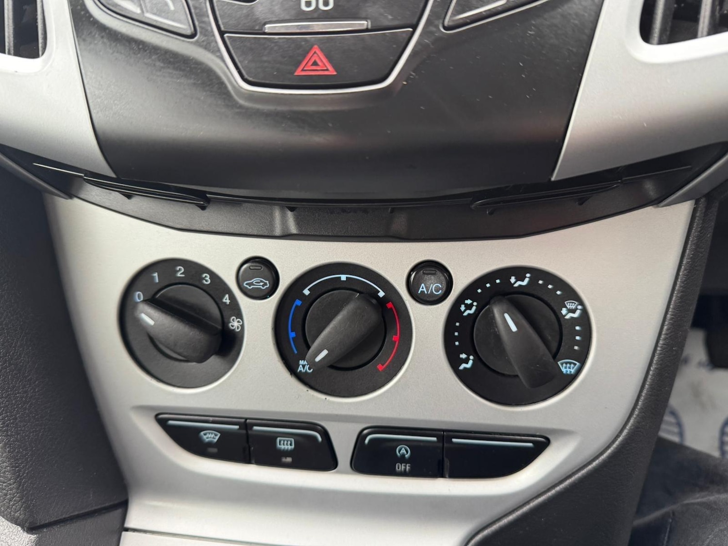 Used Ford Focus 2012 for sale - 76499559: Photo 23