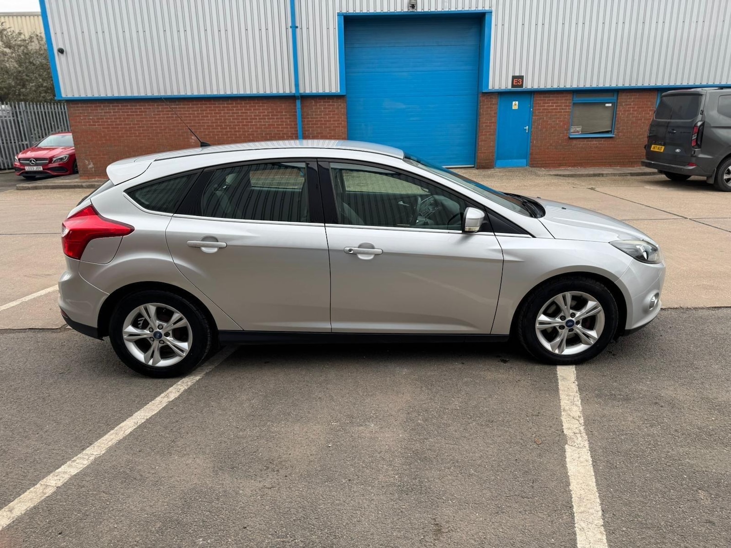 Used Ford Focus 2012 for sale - 76499559: Photo 3