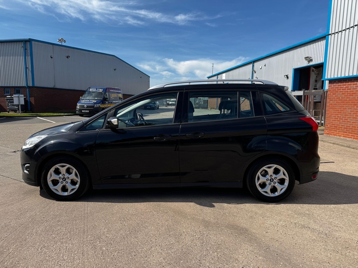 Used Ford Grand C-Max 2013 for sale - 78157442: Photo 11