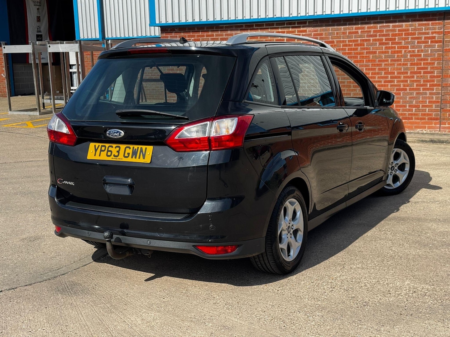 Used Ford Grand C-Max 2013 for sale - 78157442: Photo 15