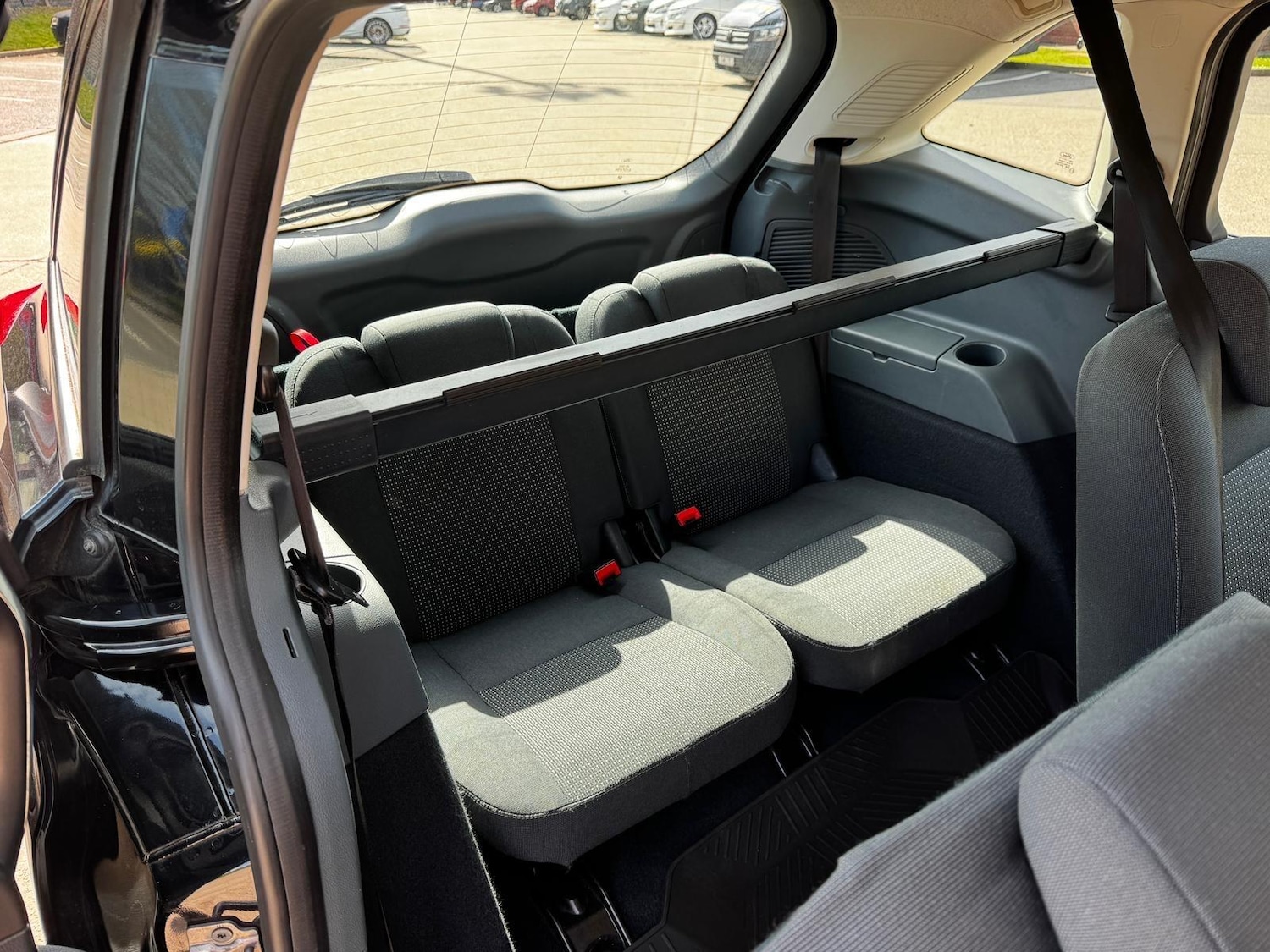 Used Ford Grand C-Max 2013 for sale - 78157442: Photo 22