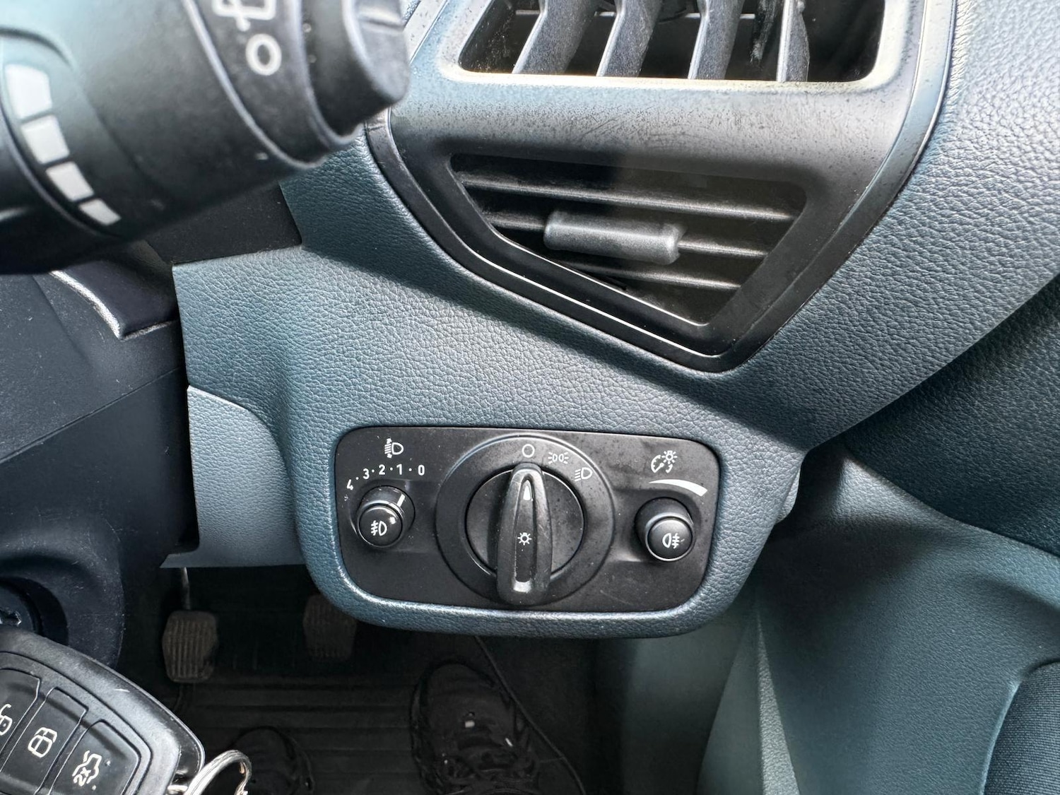 Used Ford Grand C-Max 2013 for sale - 78157442: Photo 26