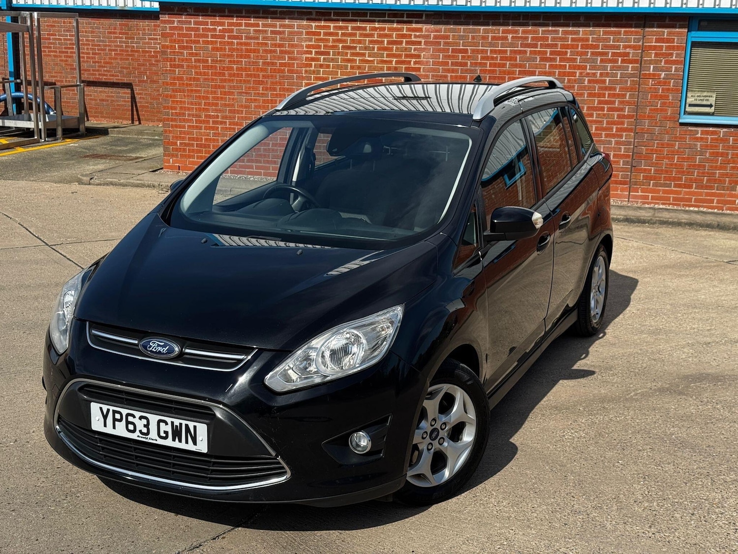 Used Ford Grand C-Max 2013 for sale - 78157442: Photo 8