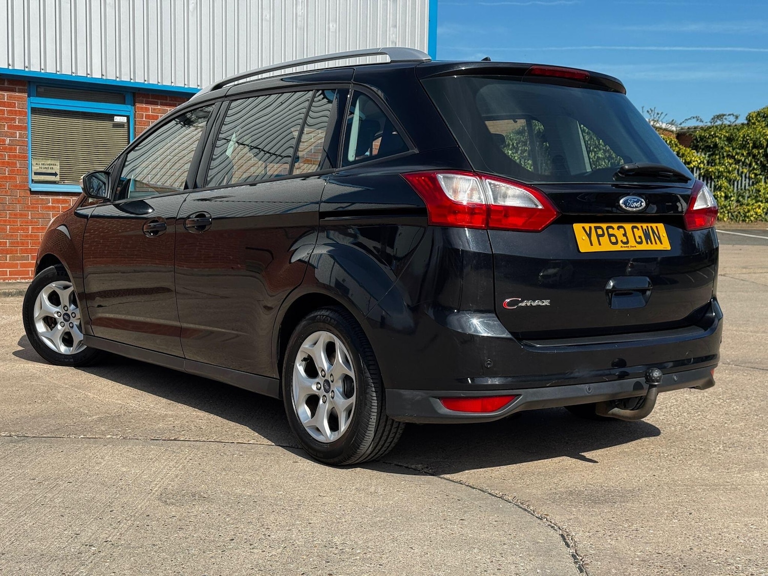 Used Ford Grand C-Max 2013 for sale - 78157442: Photo 9