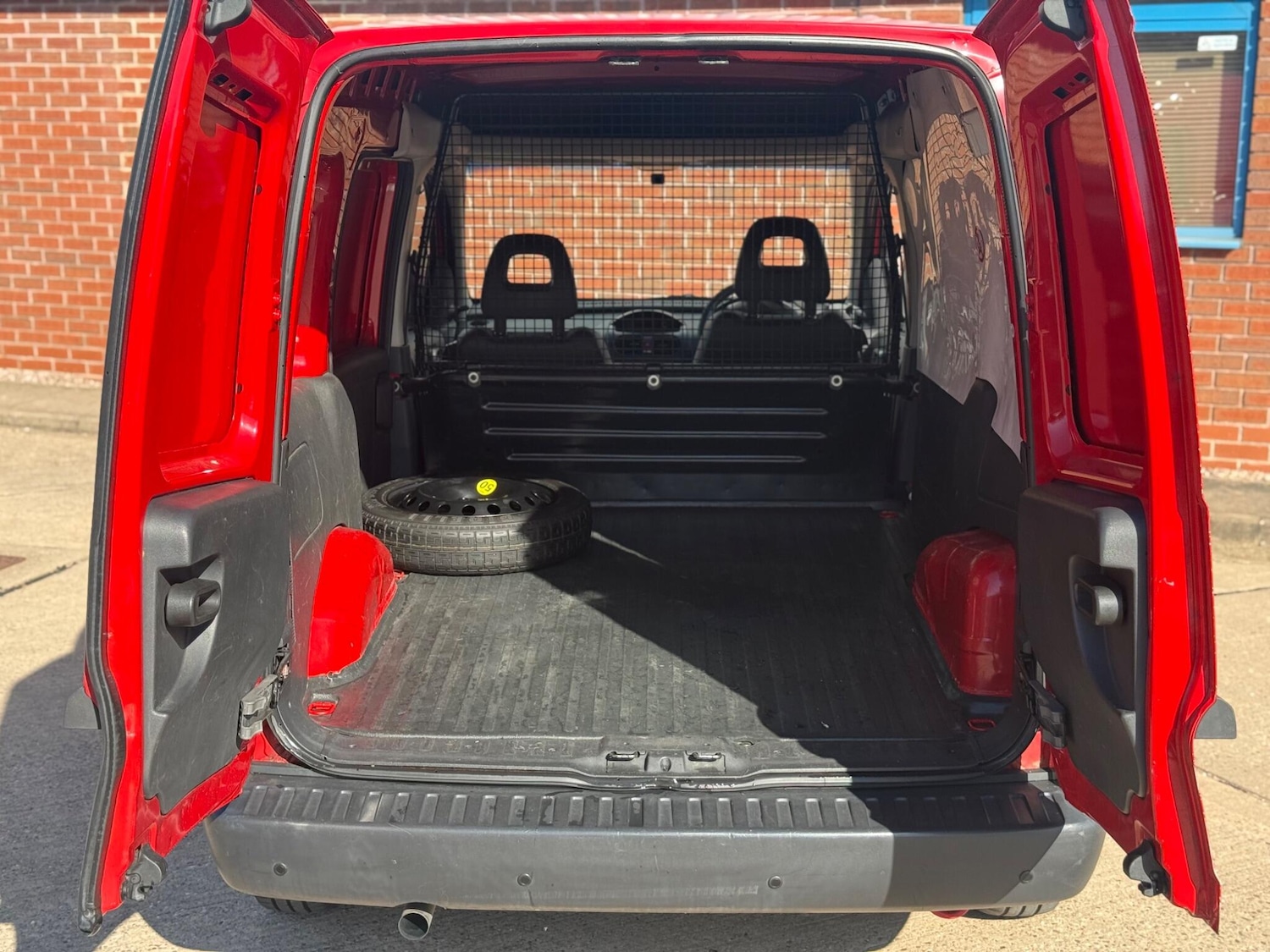 Used Vauxhall Combo 2011 for sale - 77939776: Photo 26