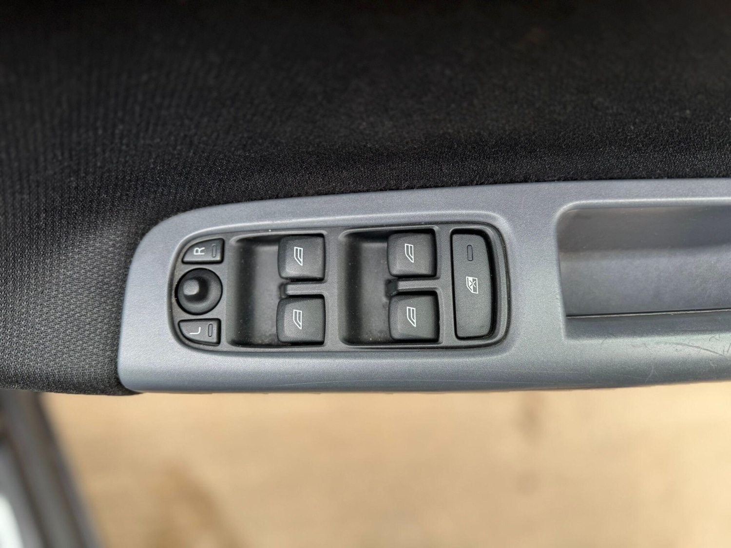 Used Volvo V50 for sale - 77958274: Photo 16