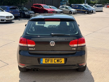 Used Volkswagen Golf 2011 for sale - 79012245: Photo